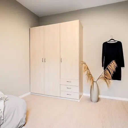 Newly Renovated Leilighet *