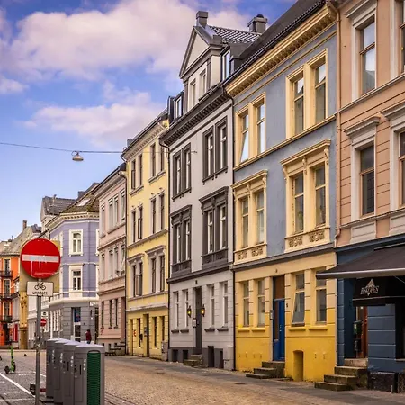 Newly Renovated Bergen